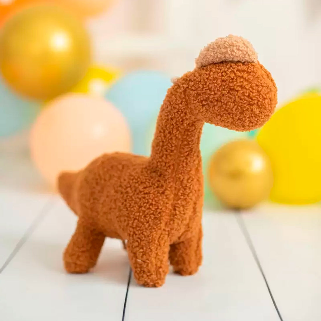 Peluche baby Dino marron Crochetts | Chin Pum